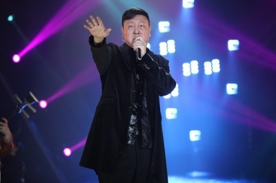 《我是歌手》韩磊夺冠不只靠实力（图） 我是歌手韩磊夺冠歌曲