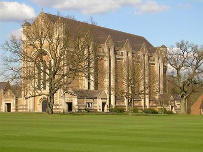 英国历史名校精英公学-英国查特豪斯公学 英国留学名校条件