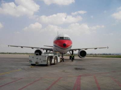 【年度总结】光环背后的美丽——航空机务 美丽背后杜淳版爱奇艺