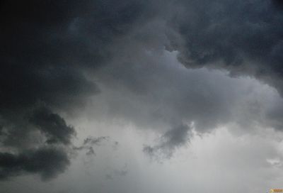 下雨的天空 下雨的天空图片