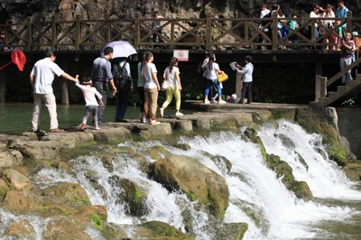 三峡白果树瀑布（三） 三峡大瀑布一日游