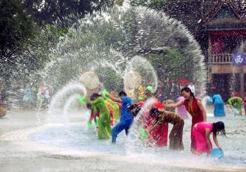 浅谈地域特色民俗旅游 民俗的地域性