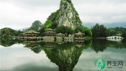 1《鼎湖山听泉》 鼎湖山听泉