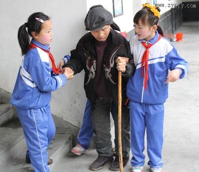 做好人好事的小学生 小学生好人好事