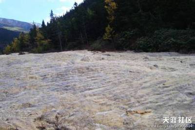 金沙铺地莲台飞瀑【黄龙景区】 黄龙玉 墨色 金沙