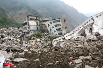 08年地震在日本 08年汶川地震感人事迹