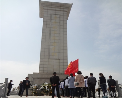 阳光少年林浩_____学英雄、祭英烈故事演讲赛演讲稿 国旗下演讲稿 共50篇