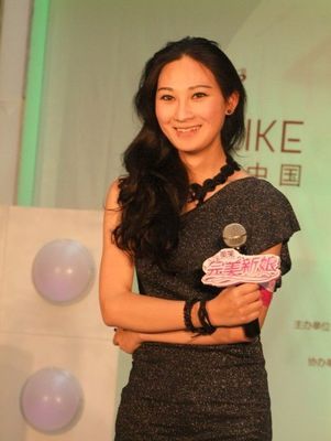 变性美女天伦儿成“完美新娘”(图) 变性美女天伦儿