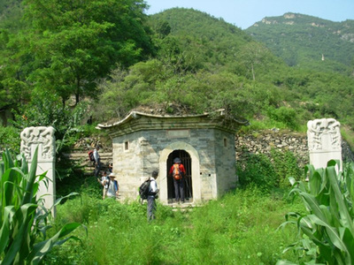 北京房山：谷积山 灵鹫禅寺 宿灵鹫禅寺