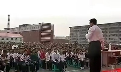 《让世界充满爱》演讲 感动片段 让生命充满爱演讲