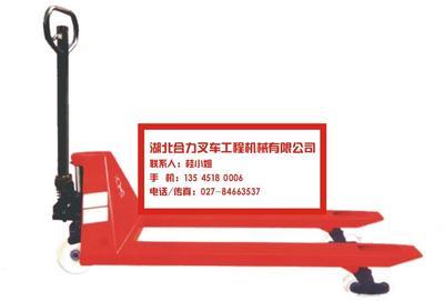 叉车 英文名：Forklift 或者Forklifttruck forearmforklift