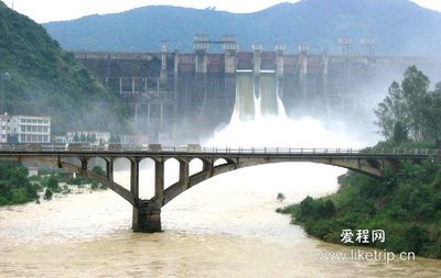 [转载]游龙川枫树坝水库 枫树坝水库 蘑菇岛