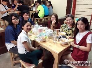  开面馆赚钱吗 女大学生开起小面馆月赚数万