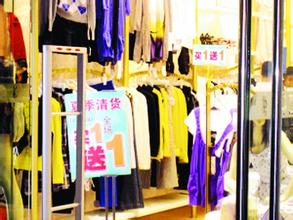  如何经营小吃店 服饰小店怎么经营才能打败大商场?