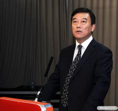  利津三阳纺织董事长 上海纺织董事长席时平谈企业悲壮调整路