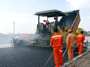  浅谈施工现场安全管理 浅谈公路工程施工现场管理