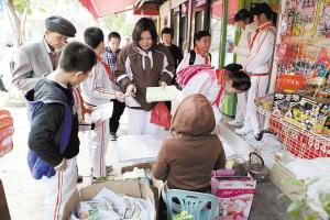  大学门口做什么生意好 在学校门口做什么生意好呢