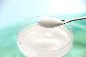酸奶是怎么制成的：多喝酸奶可提高人体免疫力