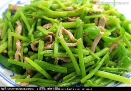 炒茼蒿的家常做法 茼蒿炒肉丝