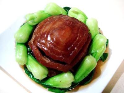 万字扣肉 家宴大菜“千连福万字扣肉”