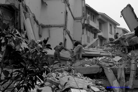 都江堰地震 都江堰地震-地震伤亡情况，都江堰地震-相关新闻