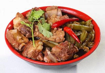 东北排骨炖豆角 排骨炖豆角