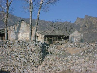 灵岳寺 灵岳寺 灵岳寺-石头的神奇传说，灵岳寺-一担石