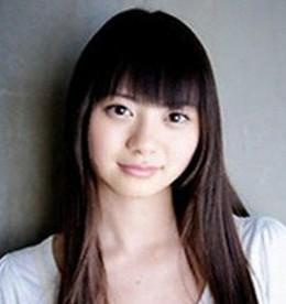 山下智博日本评价 山下彩香 山下彩香-人物经历，山下彩香-人物评价