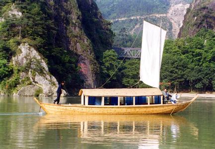 青田石门洞 青田石门洞 青田石门洞-附近旅游景点，青田石门洞-参考资料