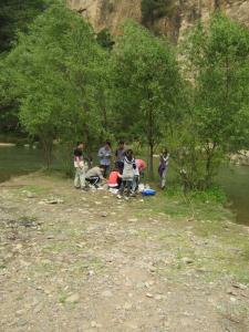 白河峡谷 烧烤 白河峡谷是烧烤休闲好地方