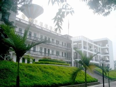 哈尼族概况及历史沿革 钦州学院 钦州学院-学院概况，钦州学院-历史沿革