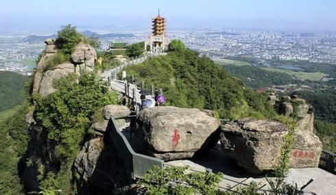 会稽山香炉峰 香炉峰[绍兴会稽山山峰] 香炉峰[绍兴会稽山山峰]-实用信息，香炉