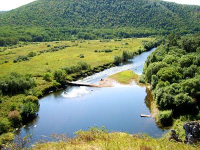 草原仿写桂林山水 那山那水那草原