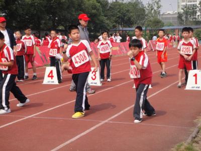 精彩的运动会200字 精彩的运动会