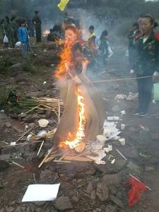 心若在灿烂中死去 心若在灿烂中死去，爱会在灰烬里重生