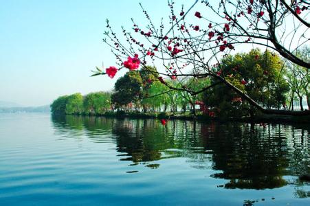 风景旧曾谙什么意思 江南好，风景旧曾谙