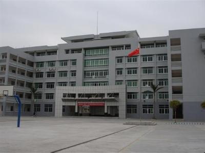 深圳技工学校 深圳技工学校-学校概况，深圳技工学校-学制改革