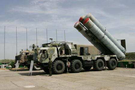 s 400防空导弹 S-400防空导弹 S-400防空导弹-简介，S-400防空导弹-导弹特点