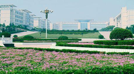 河南城建学院 河南城建学院-地理位置，河南城建学院-办学条件