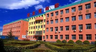 北京市昌平区回龙观中学 北京市昌平区回龙观中学-学校概况，北京