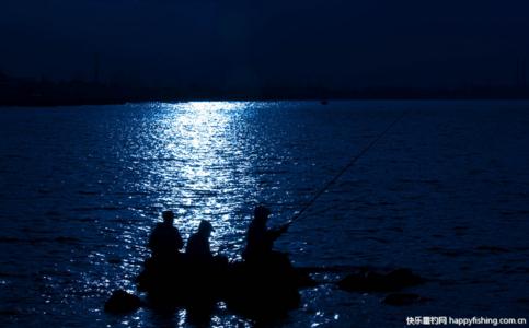 水库夜钓的邪门事 夏季水库夜钓不可不知的小常识