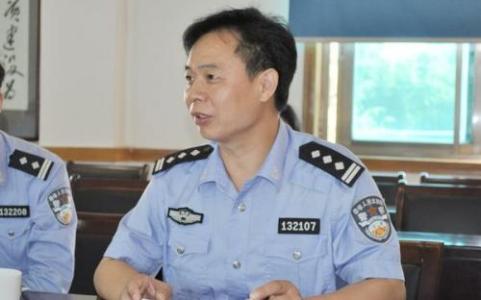 民警个人年终总结 2013年公安局民警个人年终工作总结