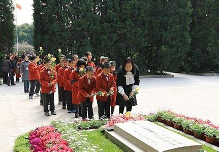 小学生清明节朗诵稿 清明节朗诵稿