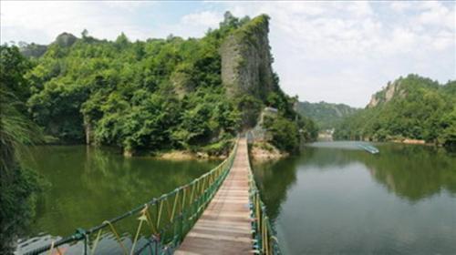 天烛湖景区 天烛湖景区导游词