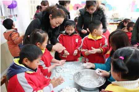 幼儿园庆祝三八妇女节 幼儿园2015年三八妇女节庆祝活动总结