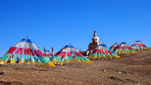 国庆节去青海湖穿什么 2013年十一国庆节去青海哪里好玩