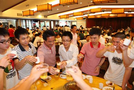 新年同学聚会祝酒词 2014年新年同学聚会祝酒词