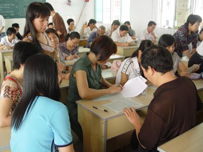 高三家长会学生发言稿 高三学生家长在教育子女时的八忌