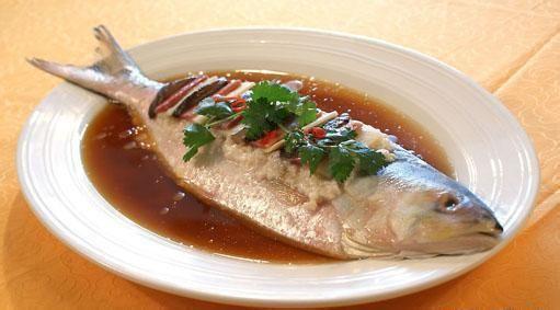 银鳕鱼的烹饪技巧 要怎么烹饪才能吃到鱼的精华