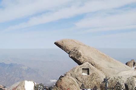 泰山日观峰 泰山日观峰的景点介绍